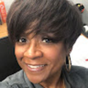 Meet your Posher, Monique